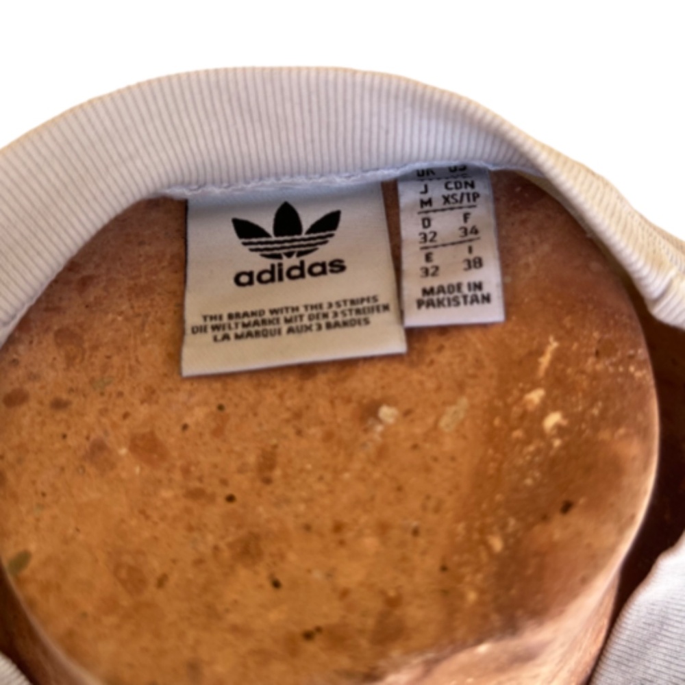 Adidas Tee - Picture 5 of 5